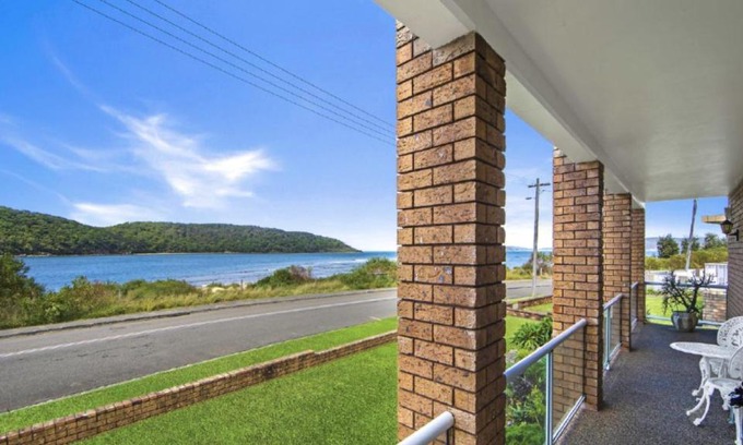 Ettalong Beach House | Coastal Charm Ettalong Beach