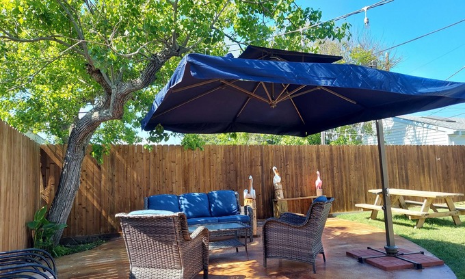 Galveston House | Coastal Cottage one block from the beach!