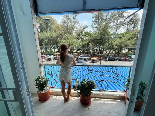 Ban Phe Apartment | Coastal Nomad Ocean View Stay - 1 or 2 Rooms