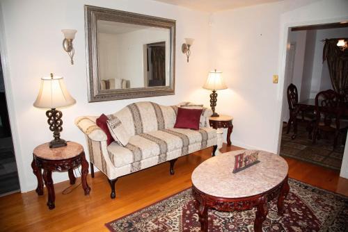 Danville Apartment | COBE Enterprise