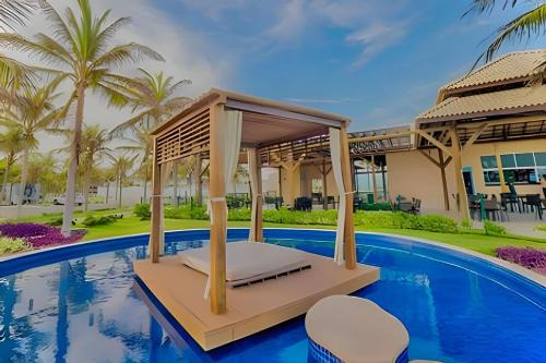 Porto das Dunas House | Cobertura Premium com Jacuzzi no GolfVille Resort Por Casamarinn