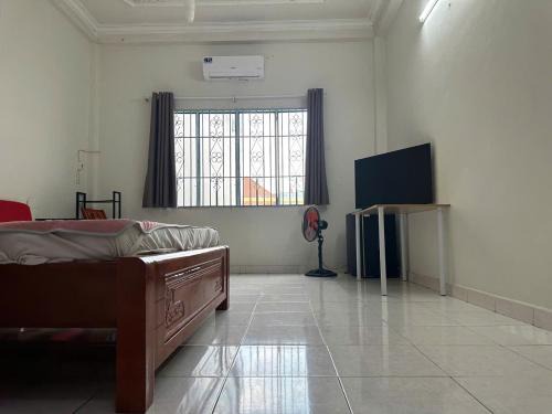 Binh Thanh Hotel | CoCo home 15