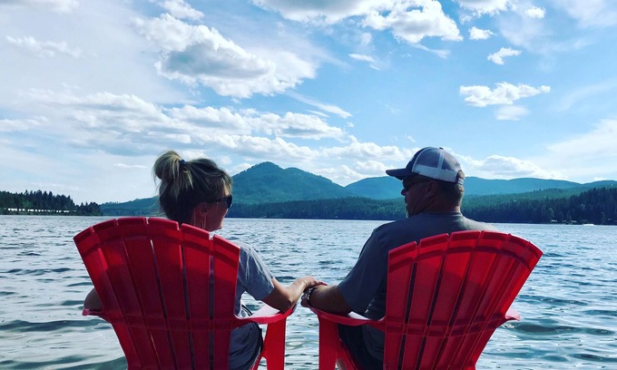 Sagle Cabin | Cocolalla Lake Beachfront Cabin Near Sandpoint ID