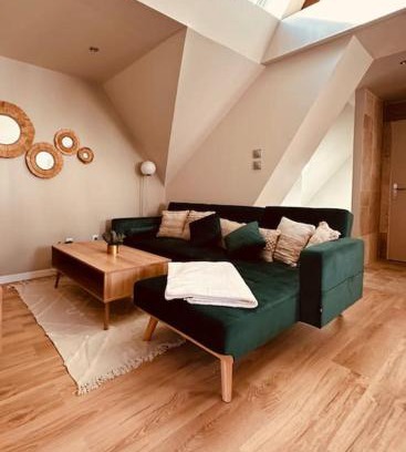 Joigny Apartment | Cocon Bohème & Travertin