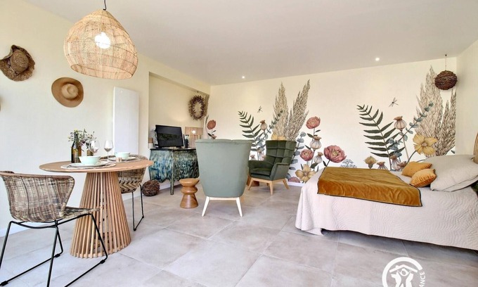 Peaule House | Cocon du Clos - PEAULE