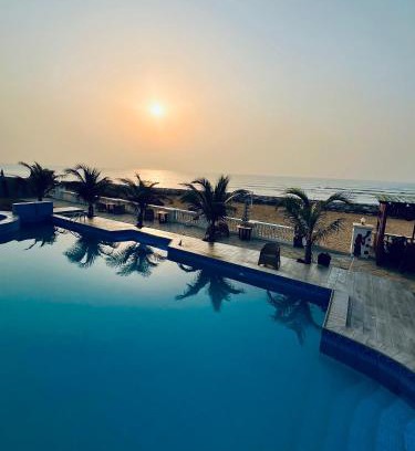 Prampram Hotel | Coconut Pointe Villa & Beach Resort