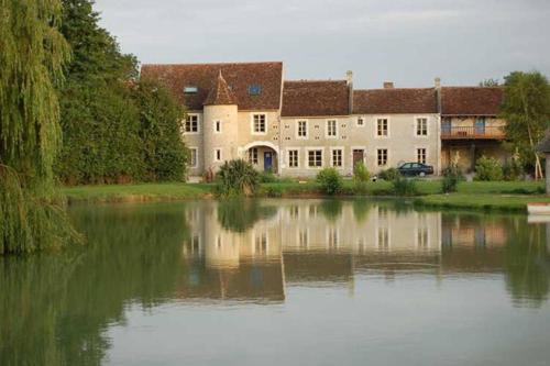 Ernes Apartment | Coeur de Combray (Ifs appartment)