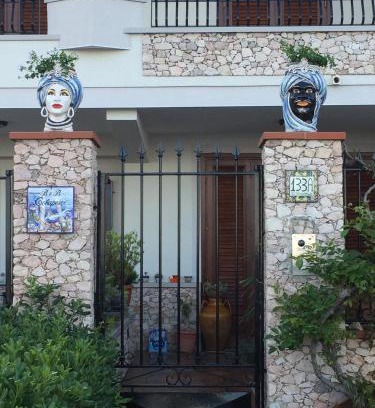 Santa Teresa di Riva Bed & Breakfast | Colapesce