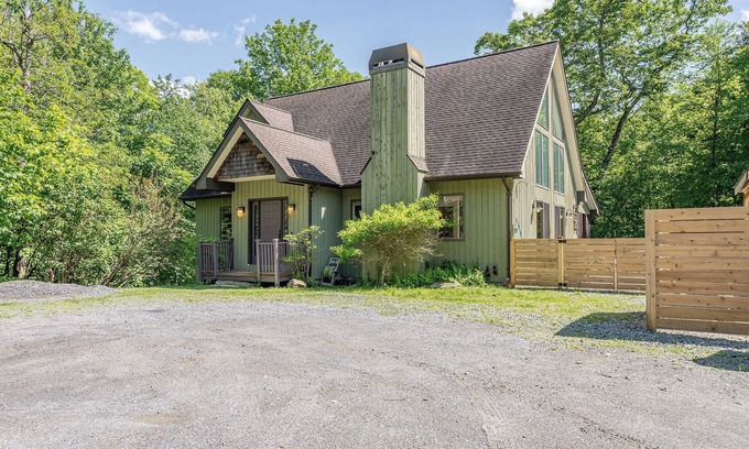 Cold Spring House | Cold Spring Mountain Retreat