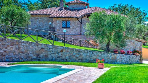 Montecastrilli Villa | COLLE DEL SOLE 7&1, Emma Villas