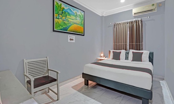 Probolinggo Hotel | Collection O 90783 Hotel Ayeng Mandiri