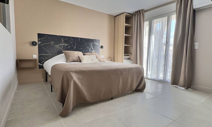 Moyen-Vernet Apartment | Collioure - Family apartment - Cinema and Sauna