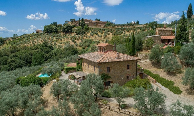 Monte Benichi Villa | Colombaio di Montebenichi, Bucine, Arezzo and Cortona