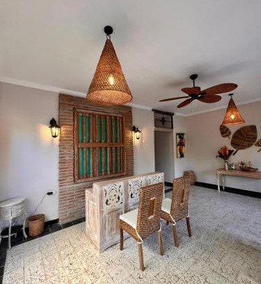 Urbanizacion Eliana Hotel | Colonial Beach Airport Hotel