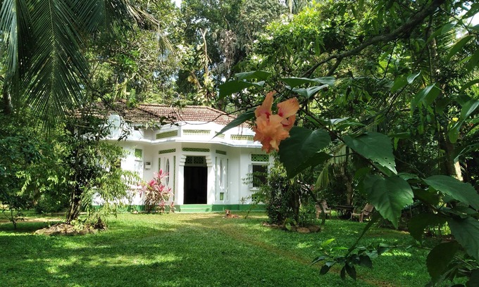 Talalla House | Colonial House Hide Away In The Nature Near The Beach Talalla . [ Just 200 m]