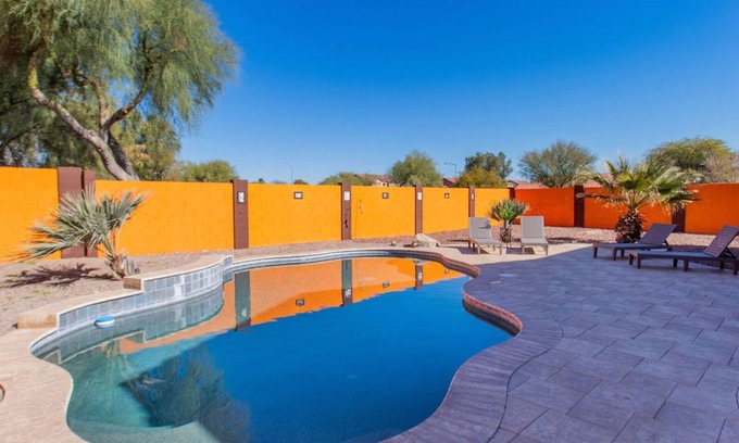 Casa Grande House | Colorful 3BR Home/Private, Patio +Pool+Hot Tub