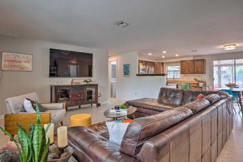 Villas House | Colorful Fort Myers Home with Sunroom and Patio!