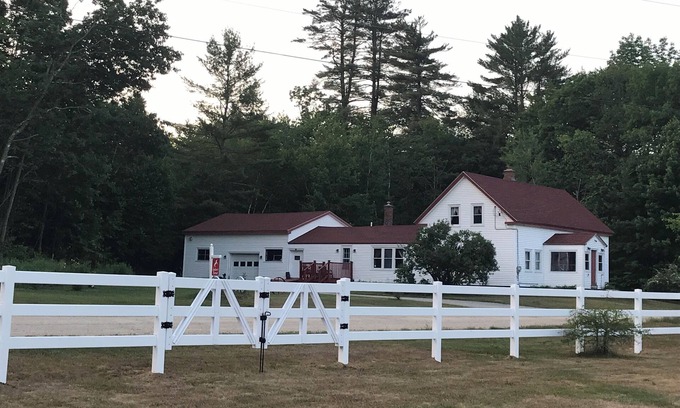 Hartford House | Come to Maine Find Your Freedom!