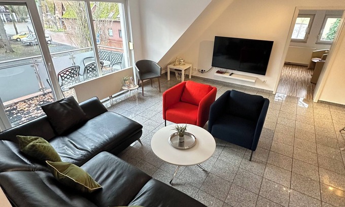 Region Hannover District Apartment | Comf. mod. Apartment -Anker-(120m2) in the middle of Steinhude, wallbox, parking lot, WLAN,