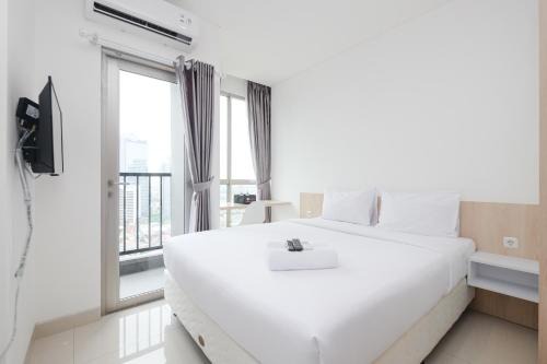 Semanggi Apartment | Comfort and Warm Studio at Ciputra World 2 Apartment By Travelio