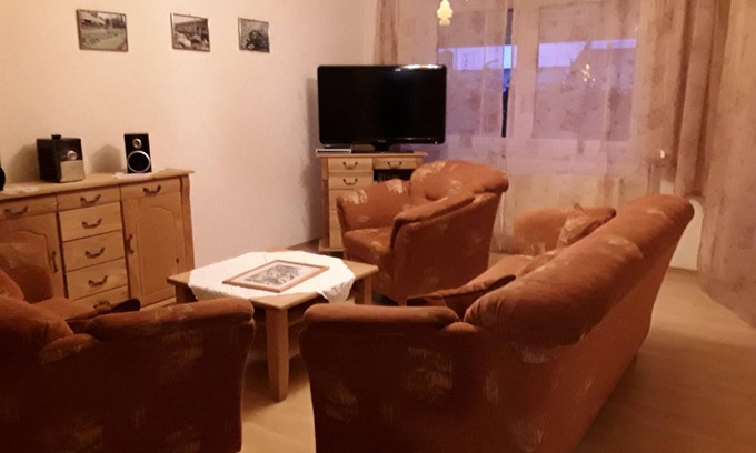 Niedenstein Apartment | Comfort apartment, 72 sqm dream view, Kassel, Documenta , near Edesee-Fritzlar