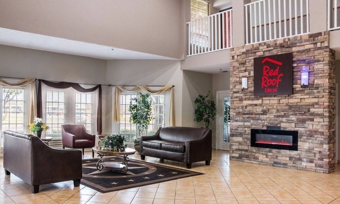 Dumas House | Comfort & Convenience! Pool, Pets Welcome, Close to Window on the Plains Museum!