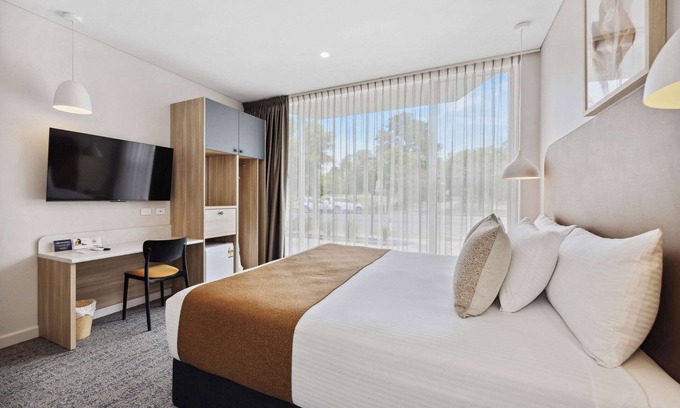 North Adelaide Hotel | Comfort Inn Regal Park, North Adelaide