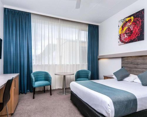 North Adelaide Hotel | Comfort Inn Regal Park