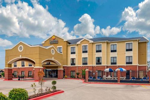 Port Arthur Hotel | Comfort Inn & Suites Port Arthur-Port Neches