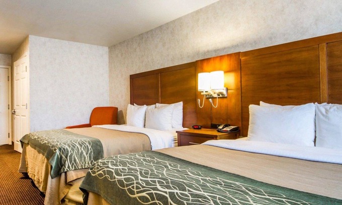 Las Lomas Hotel | Comfort Inn Watsonville