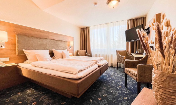 Stade House | Comfort Single Room - Four Linden Kiek In Hotel