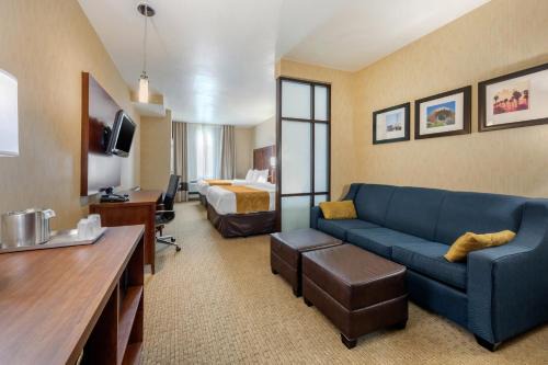 La Puente Hotel | Comfort Suites Near City of Industry - Los Angeles