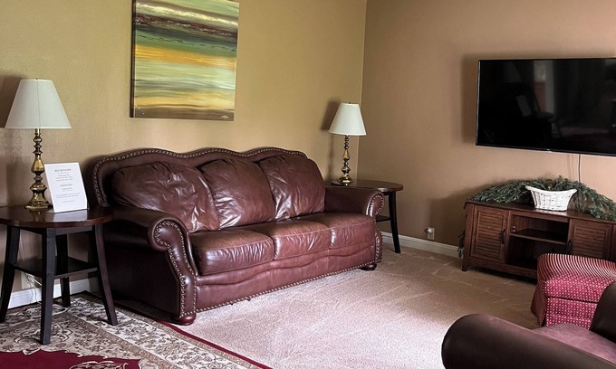 Logansport House | Comfortable 3 bedroom in nice quiet neighborhood.