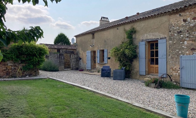 Sainte Croix de Beaumont Cottage | Comfortable and elegant cottage in the heart of nature
