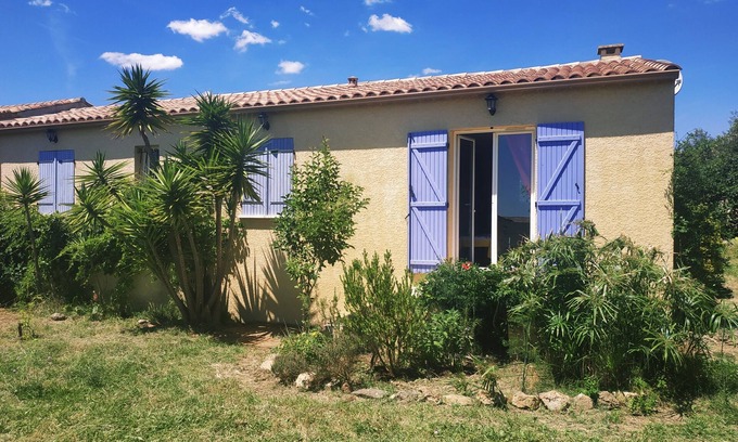 Laurens House | Comfortable and peaceful house with large Mediterranean garden next to vineyards