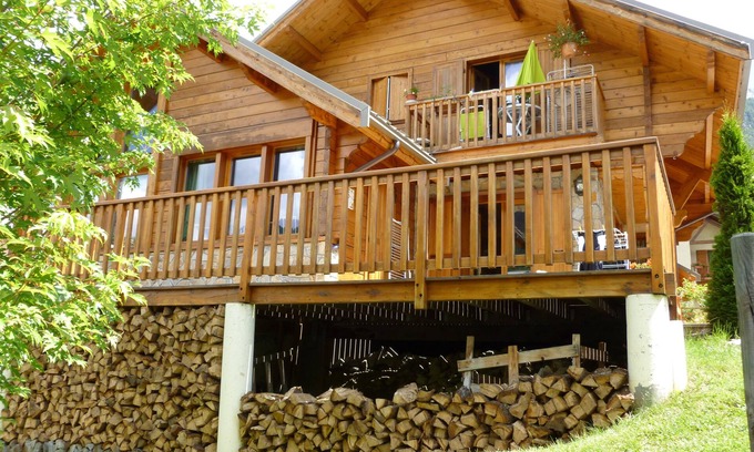 Forville Apartment | Comfortable apartment in chalet, ideal for skiers, hikers and cyclists