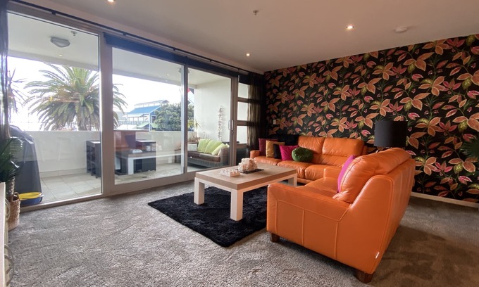 Stepneyville Apartment | Comfortable Apartment with Sea Views.