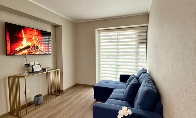 Jesus Maria Apartment | Comfortable apartment close to downtown and to districts such as: Miraflores, San Isidro