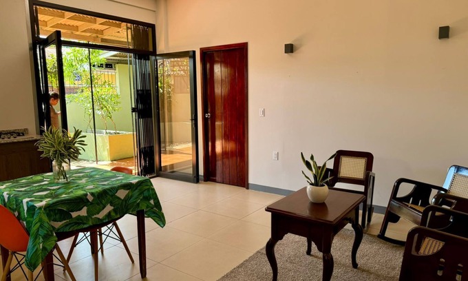 Leon Apartment | Comfortable apartment, only 8 minutes walk from the center of León.