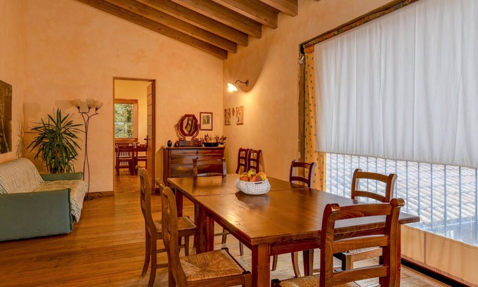 Gavardo Apartment | Comfortable Apartment Vittorio in Agriturismo Colleincanto