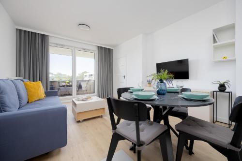 Bialoleka Apartment | Comfortable Apartment with Parking by Noclegi Renters