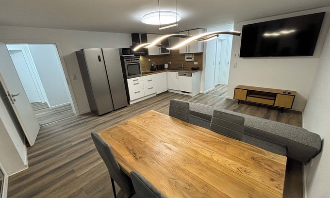 Buchholz House | Comfortable apartments for fitters and vacation apartments in a detached house with garden and balcony