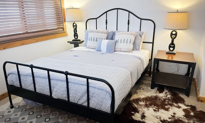 Taos Ski Valley Condo | Comfortable, Beautiful Condo