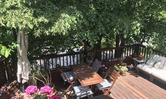 North Cambridge Apartment | Comfortable Cambridge home with deck in walkable family neighborhood