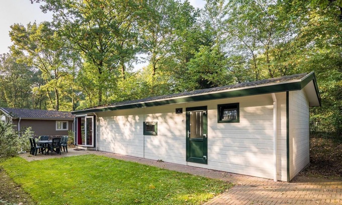 Hooghalen House | Comfortable chalet with 3 bedrooms, kitchen, WiFi, TV, and terrace.