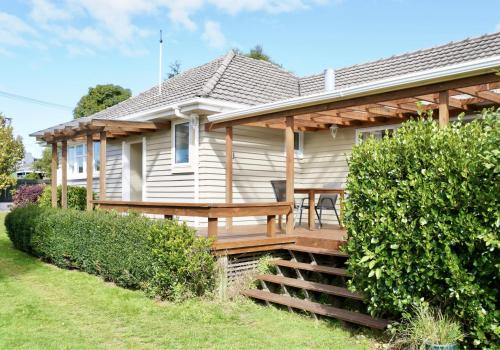 Owhata House | Comfortable Home, Big Backyard