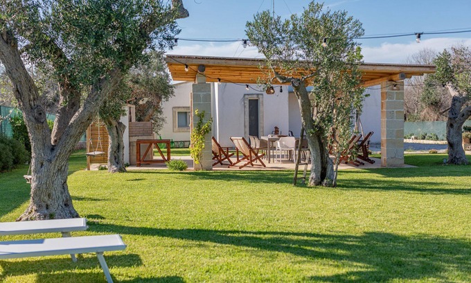 Vernole Villa | Comfortable house in the countryside with garden near the sea