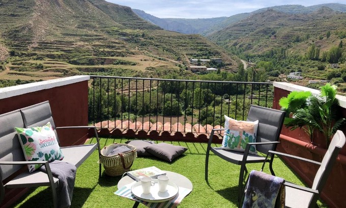 Viguera House | Comfortable House in Viguera with Mountain View