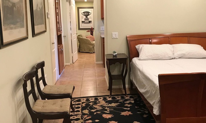 Elysian Heights Apartment | Comfortable private apartment for 3 people in a beautiful Echo Park.
