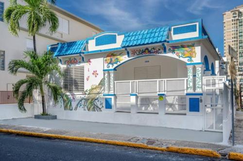 Santurce Apartment | Comfy 2BR in Condado. Short Walk to the Beach.